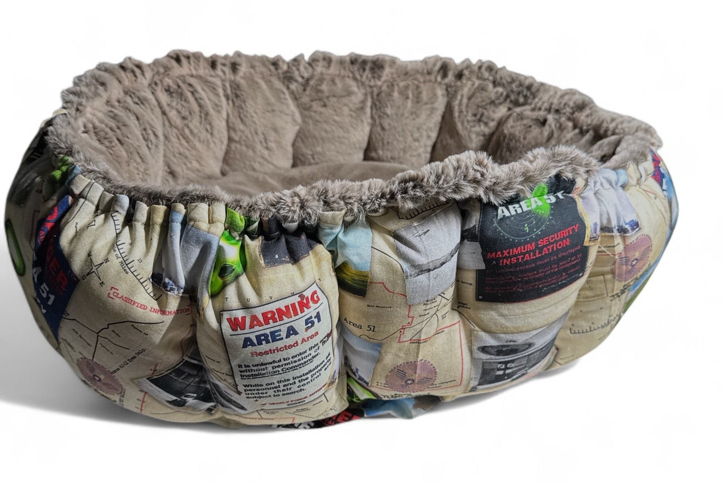 Area 51 Nest Bed