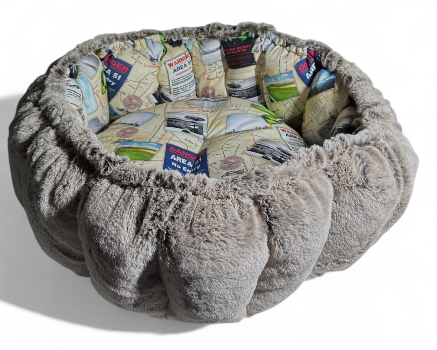 Area 51 Nest Bed
