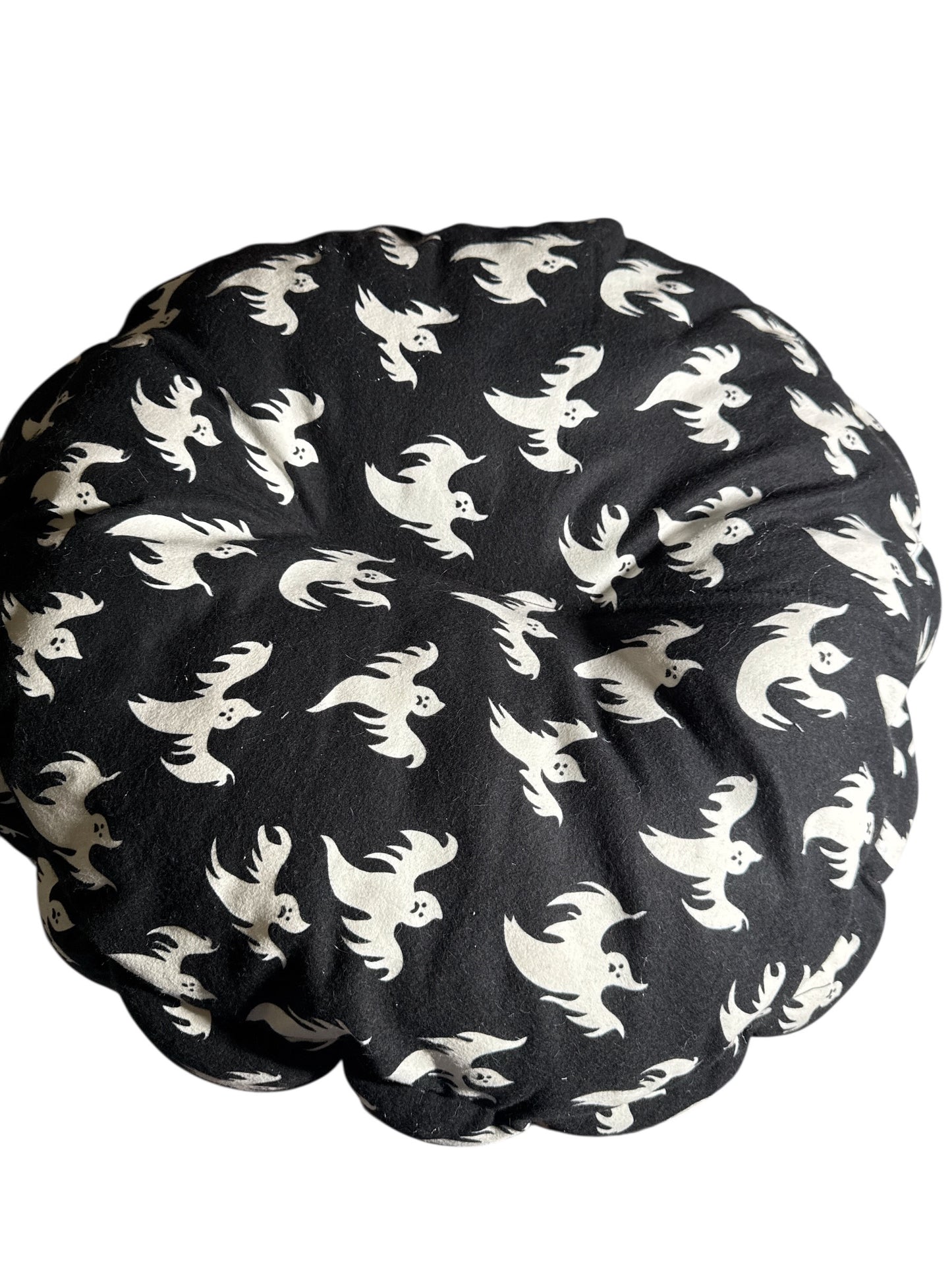 Glowing Ghosts Nest Bed