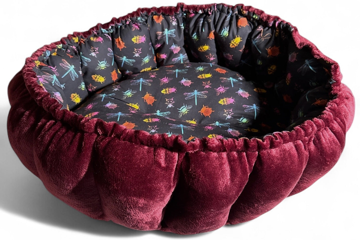 Kaleidoscope Bugs Nest Bed