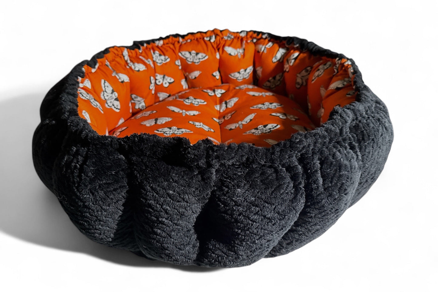 Mystic Moth Nest Bed
