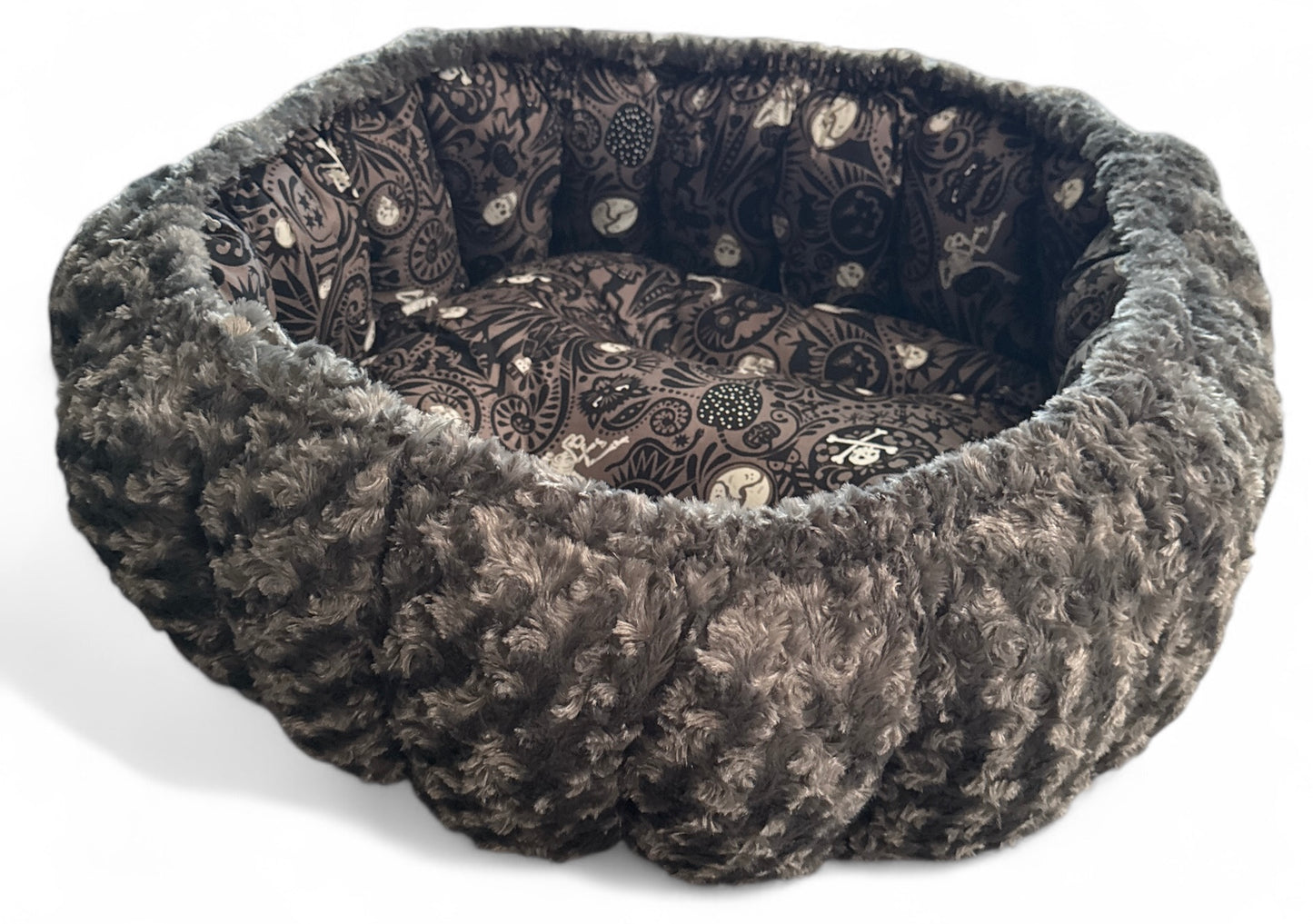 Midnight Muertos Large Nest Bed