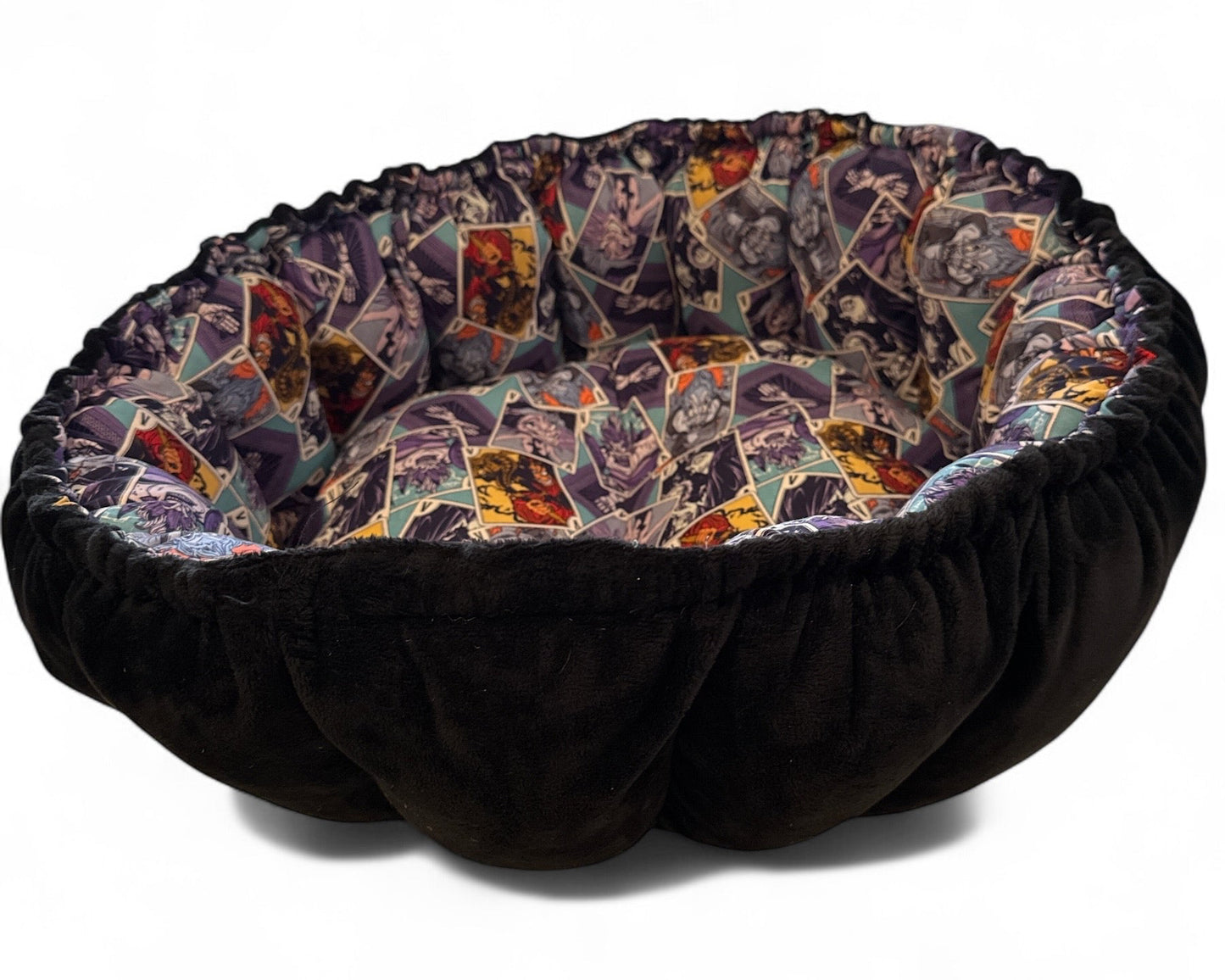 VILLAINS Nest Bed