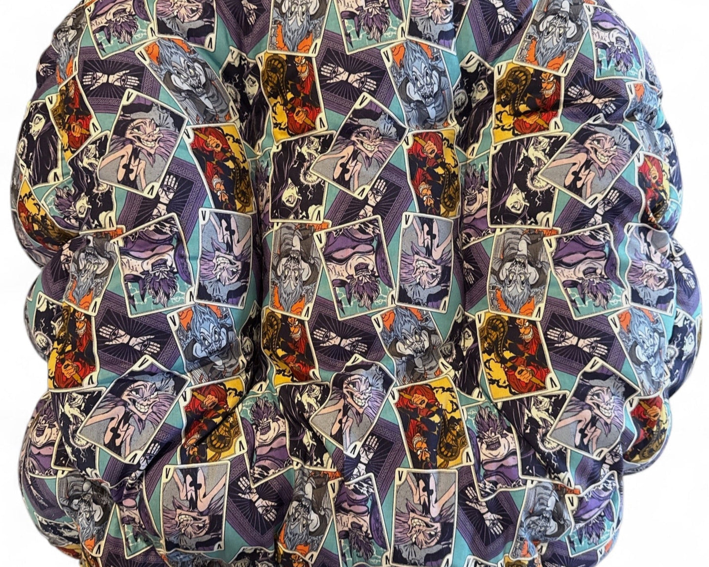 VILLAINS Large Nest Bed