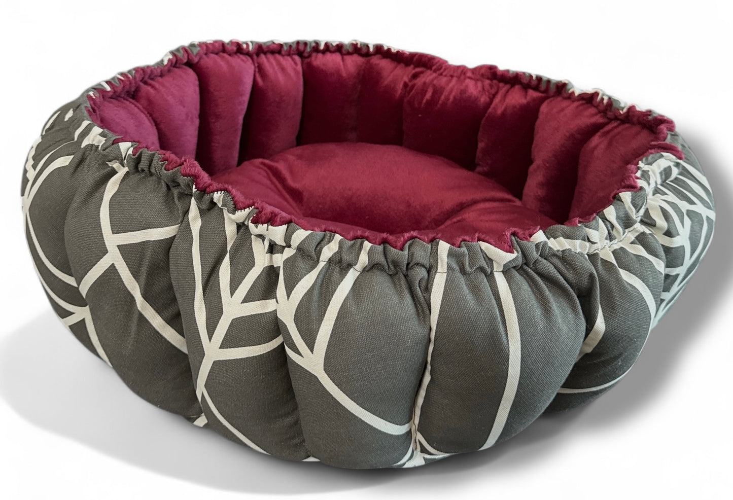 Web Glow Nest Bed