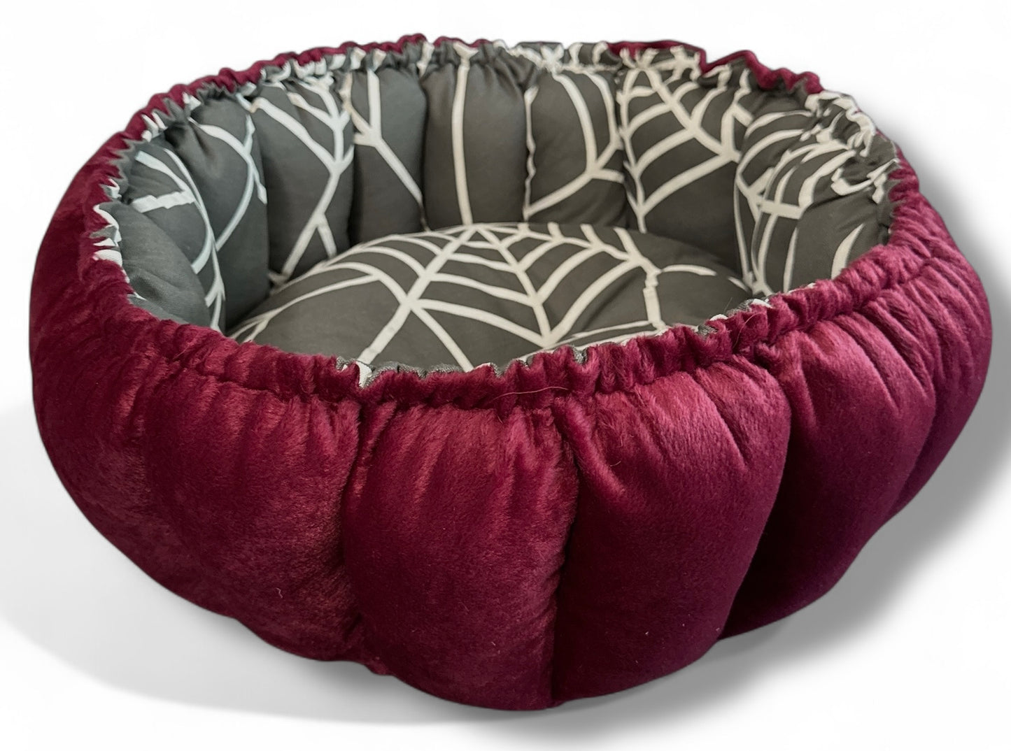 Web Glow Nest Bed