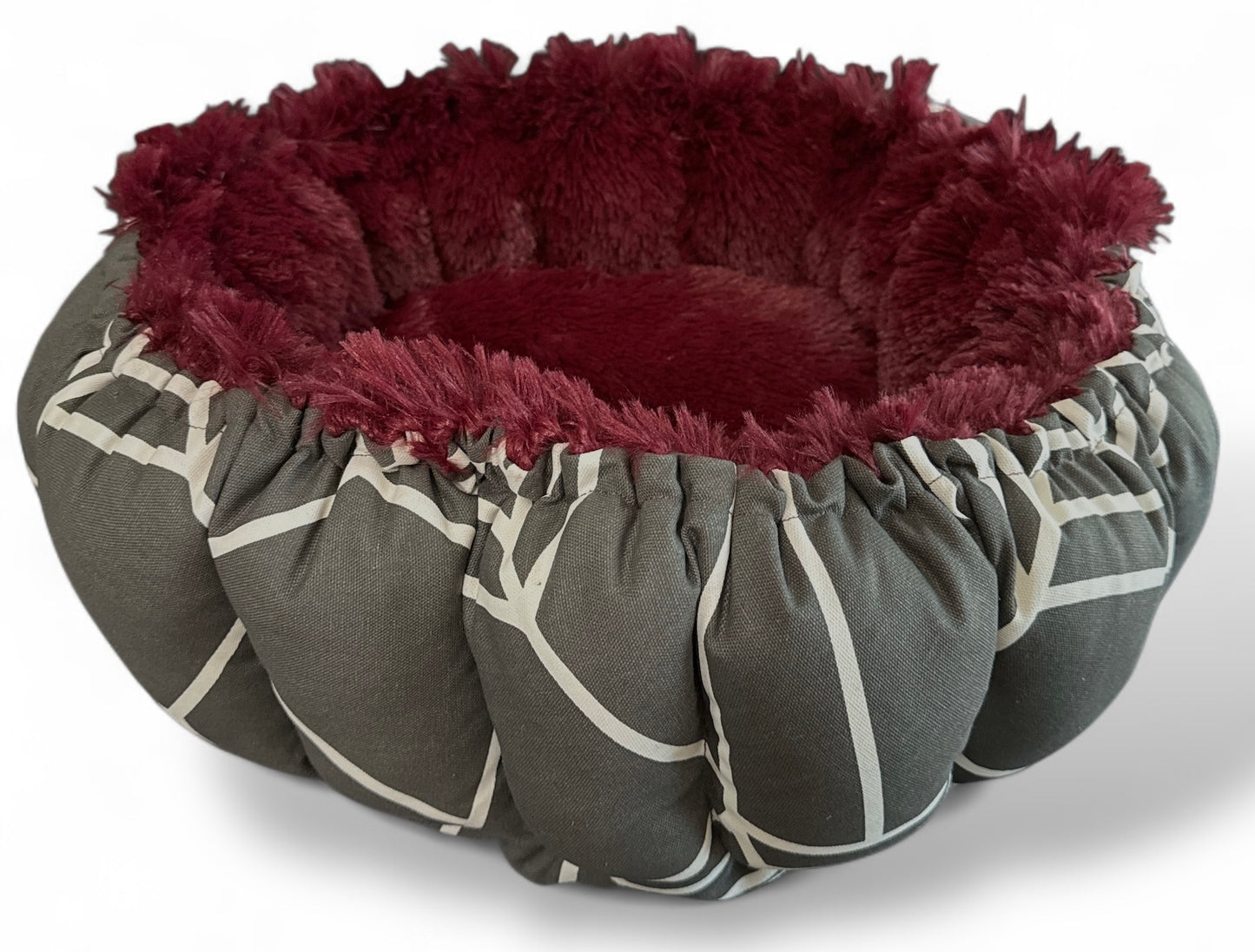 Web Glow Nest Bed