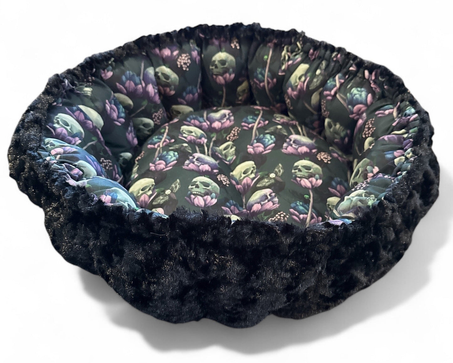Deadly Floral Skulls Nest Bed