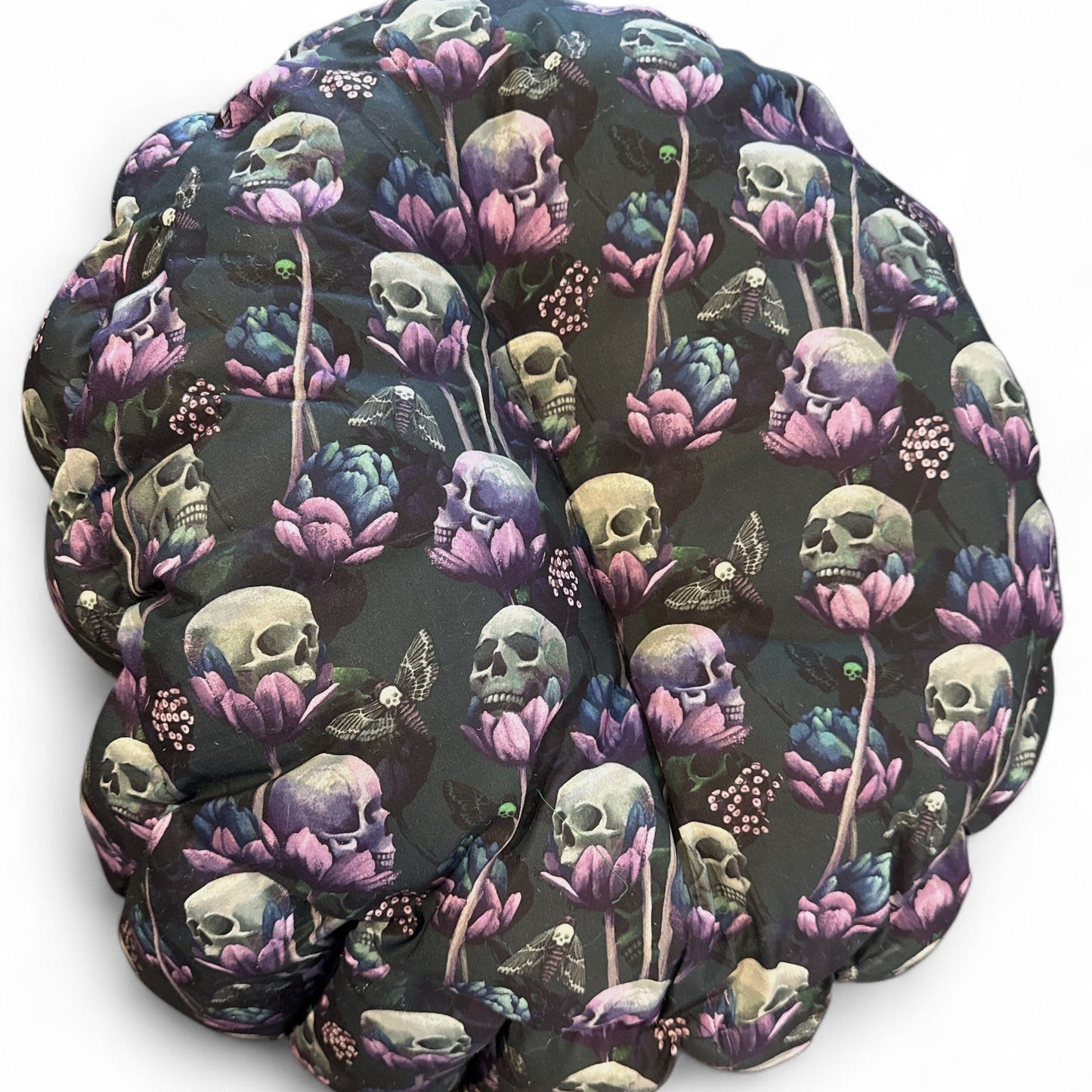 Deadly Floral Skulls Nest Bed