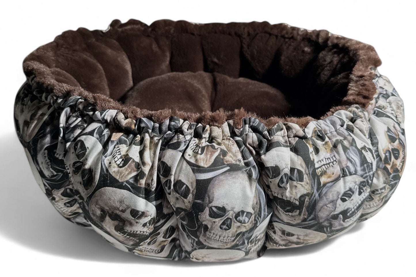 Facial Disgracial Nest Bed