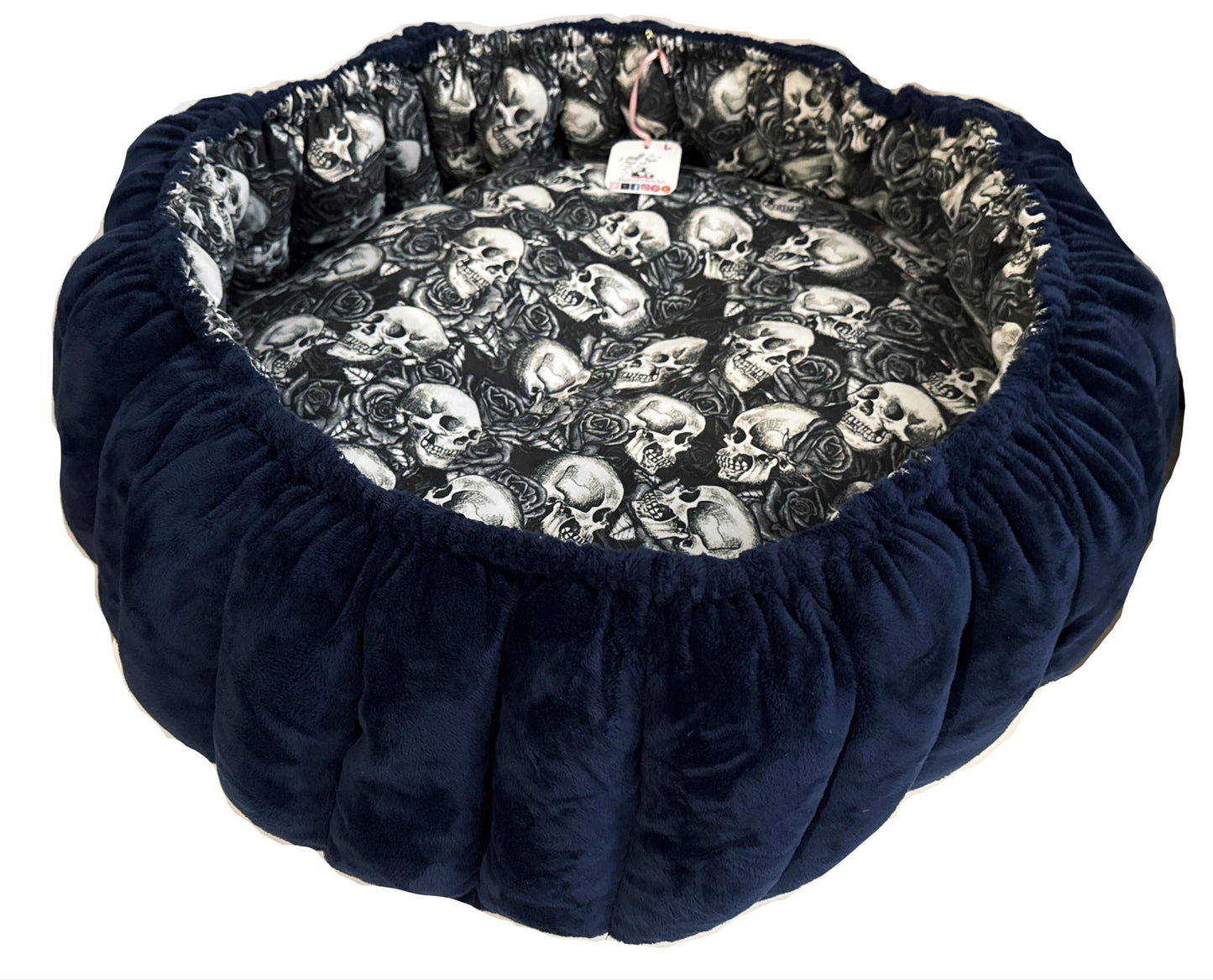 Skulls N Roses Large Nest Bed