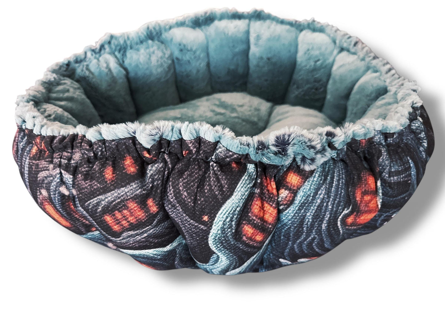 Underground Lair Nest Bed
