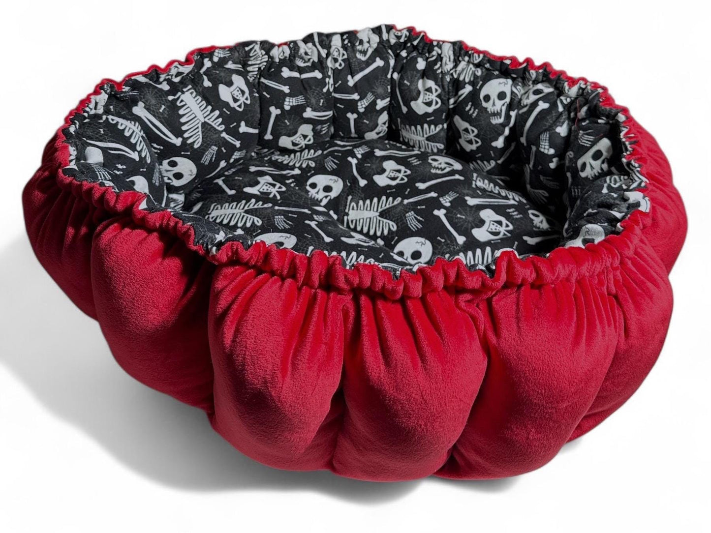 Skeleton Remix Nest Bed