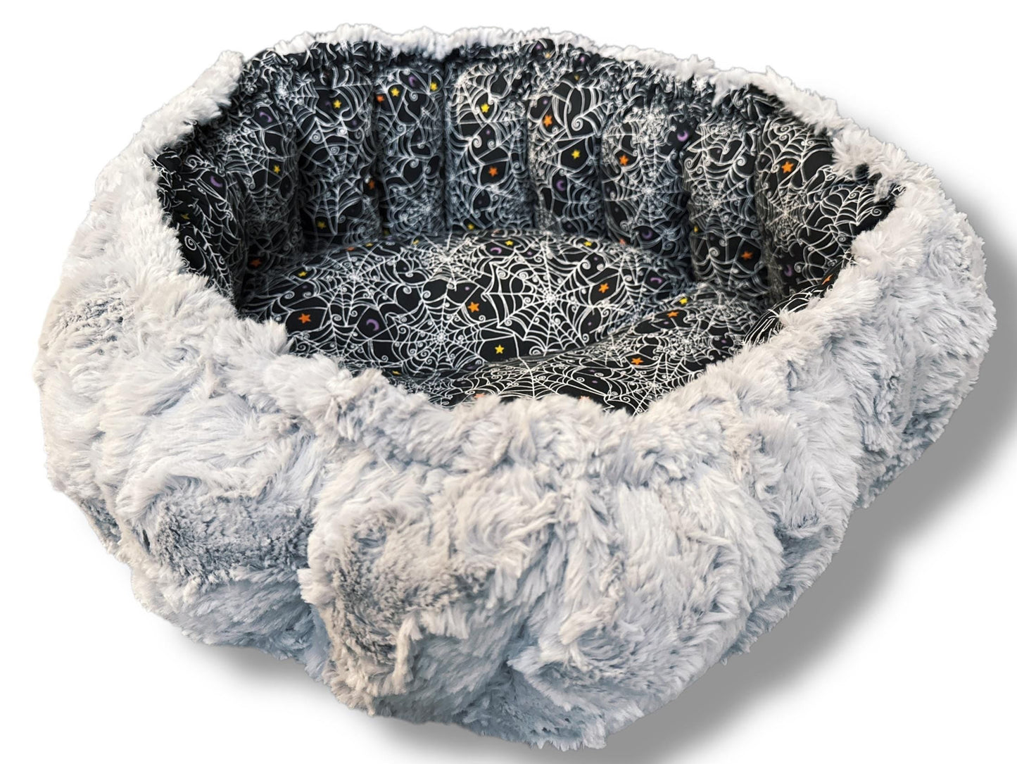 Web Wonders Nest Bed