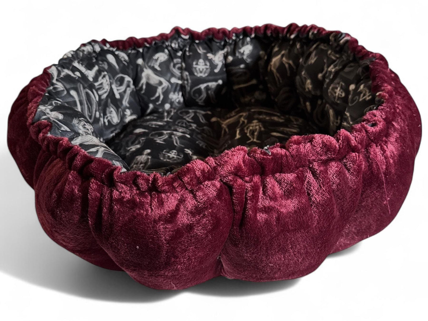 Skeletal Structures Nest Bed