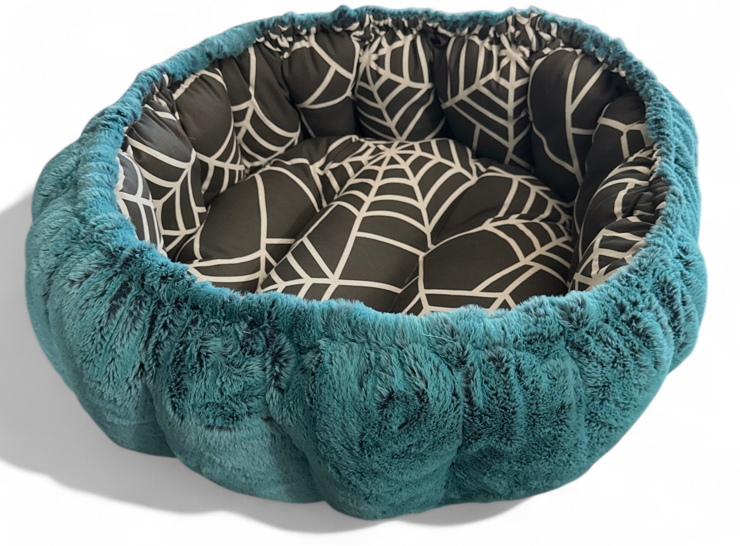 Web Glow Large Nest Bed
