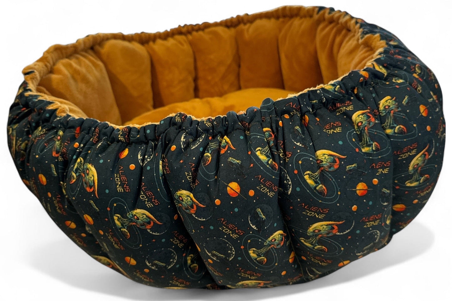 Aliens Zone Nest Bed