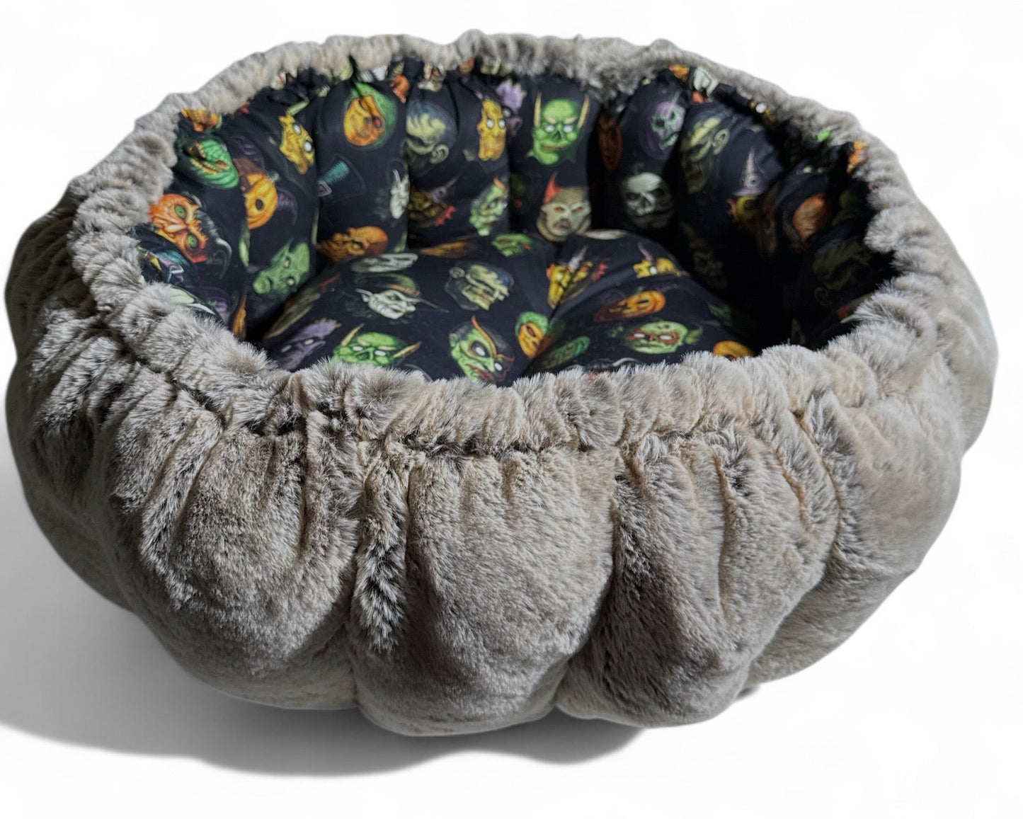 Creepsville Nest Bed