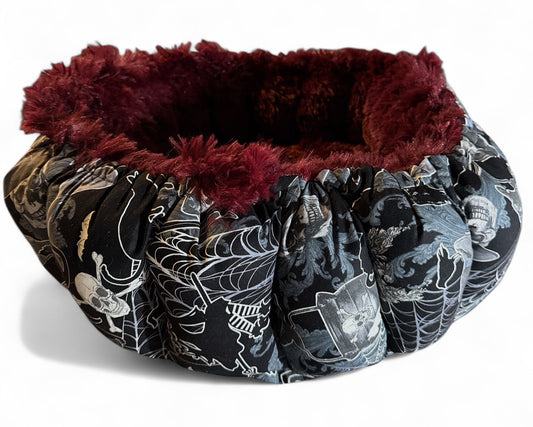 Halloween Spirit Nest Bed