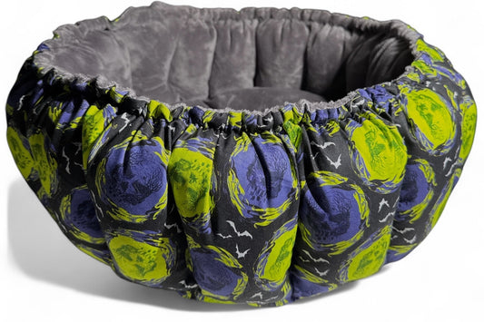Haunted Skulls Nest Bed