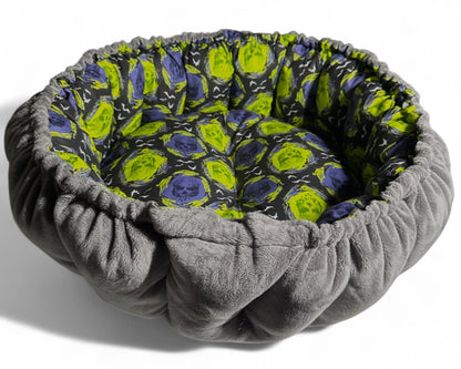 Haunted Skulls Nest Bed
