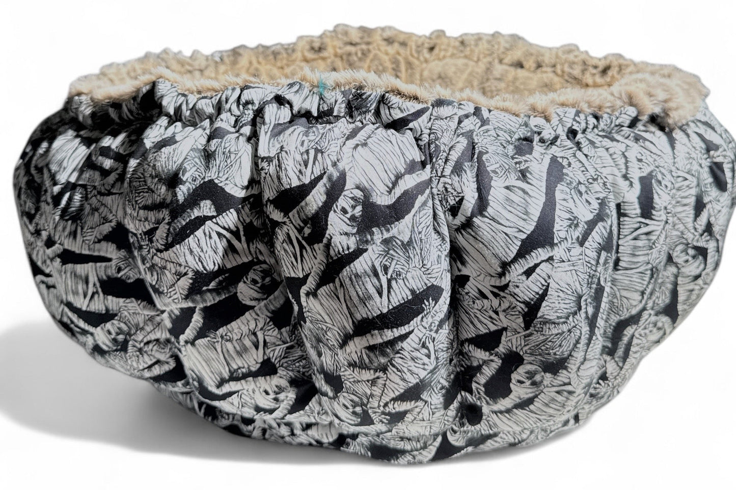Mummy Party Nest Bed