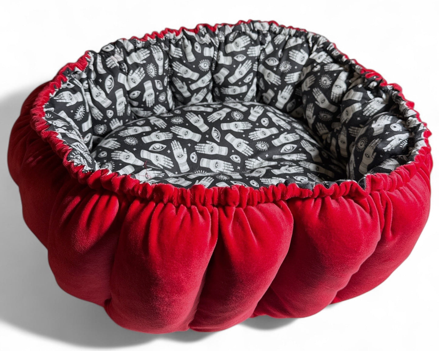 Spiritual Palm Nest Bed