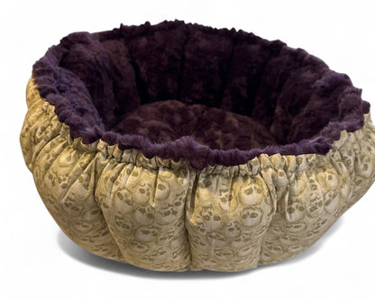 Sand Skulls Nest Bed