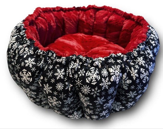 Skull Snowflakes Nest Bed