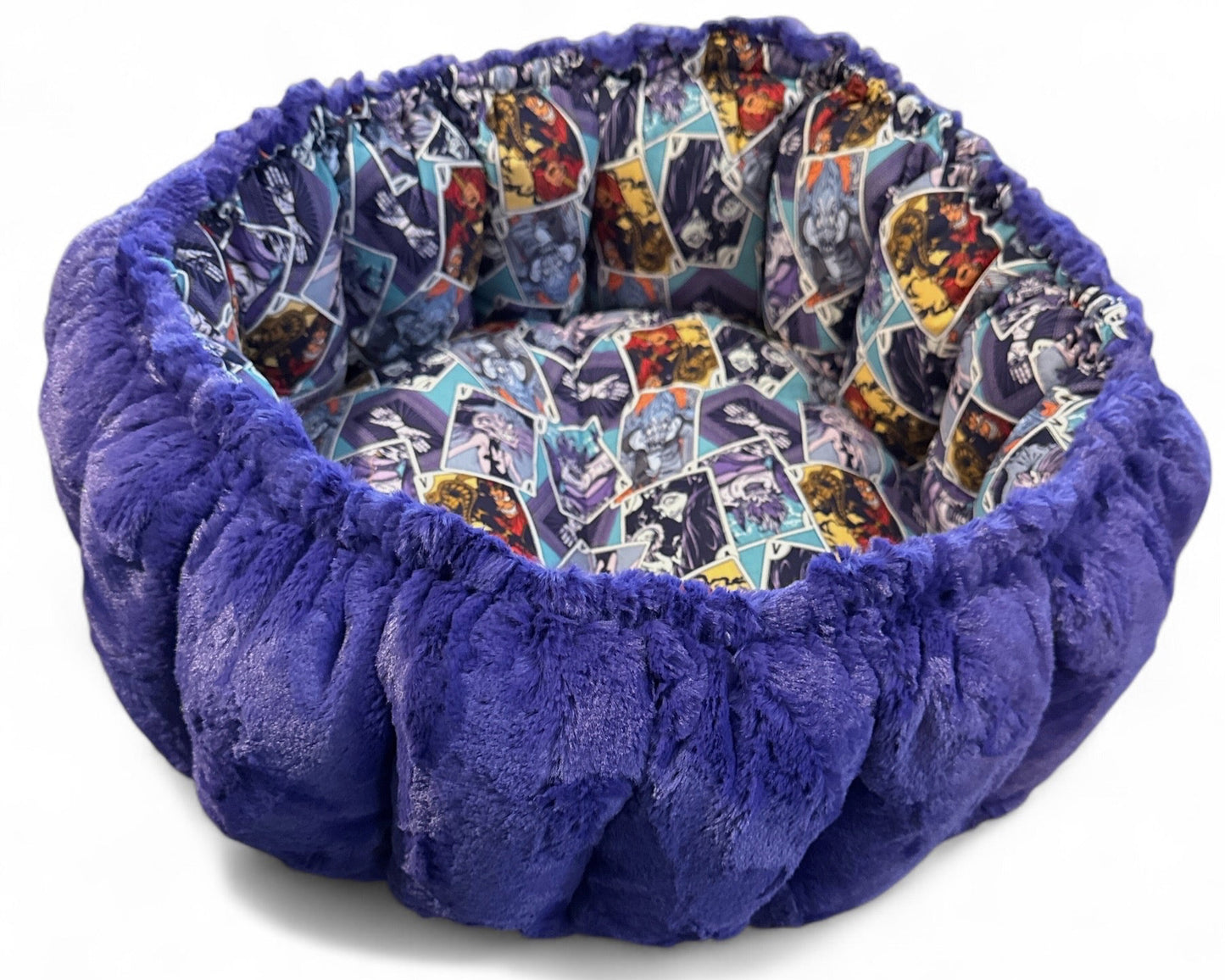 VILLAINS Nest Bed
