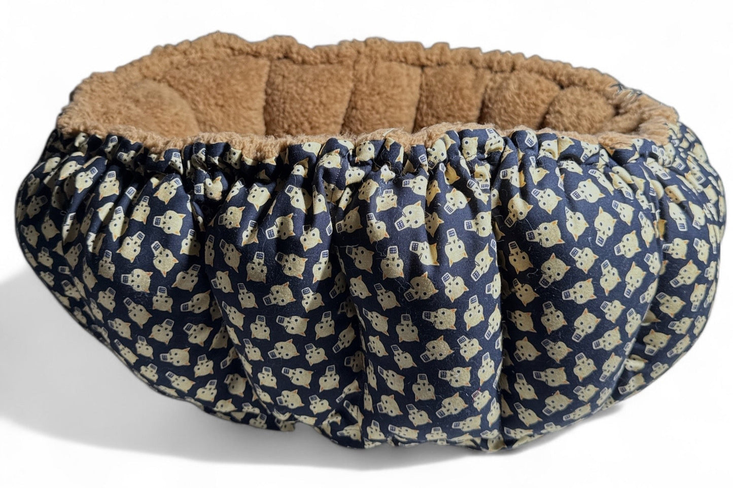 Cat Skulls Nest Bed
