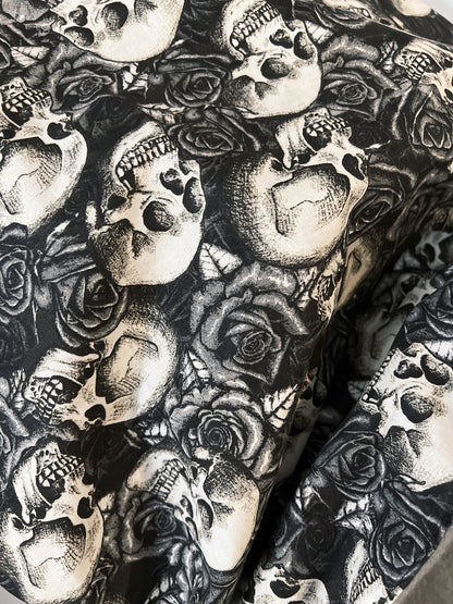 Skulls N Roses Large Nest Bed