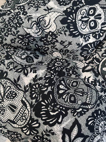 Darkly Delicate GRAY LARGE Nest Bed