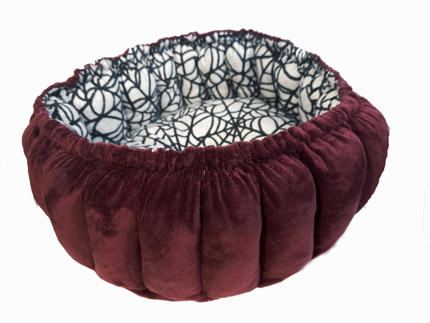 Web Noir Nest Bed