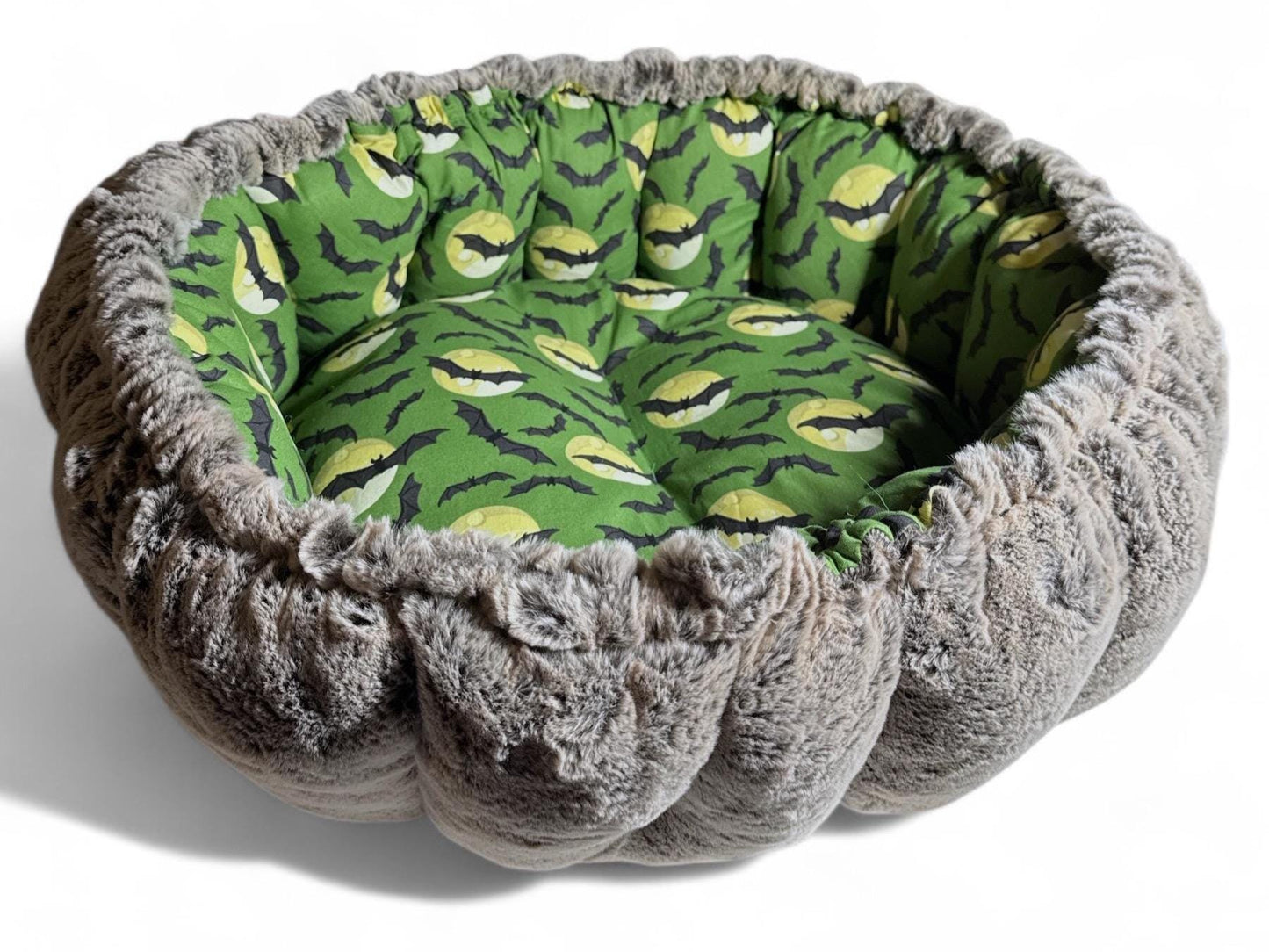 Bat Frenzy Green Nest Bed
