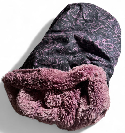 Slither Round Snuggle Sack Bed